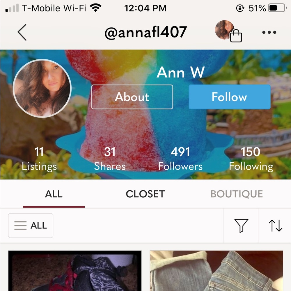 SCAMMER ALERT ! DO NOT SELL TO HER!!!